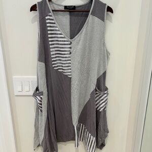 Funky grey colour block top XXL